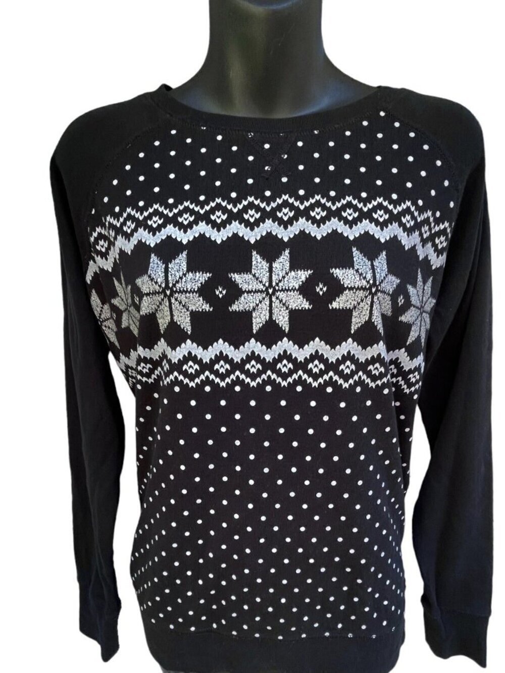 Eddie Bauer Snowflakes Nordic Black Long Sleeve Crew Neck Sweatshirt Women’s M